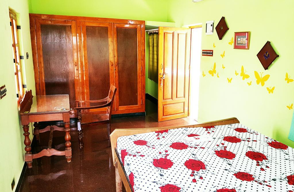 A La Villa Creole Puducherry Eksteriør billede