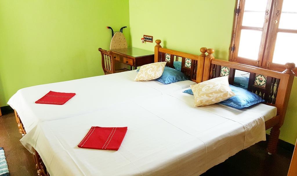 A La Villa Creole Puducherry Eksteriør billede