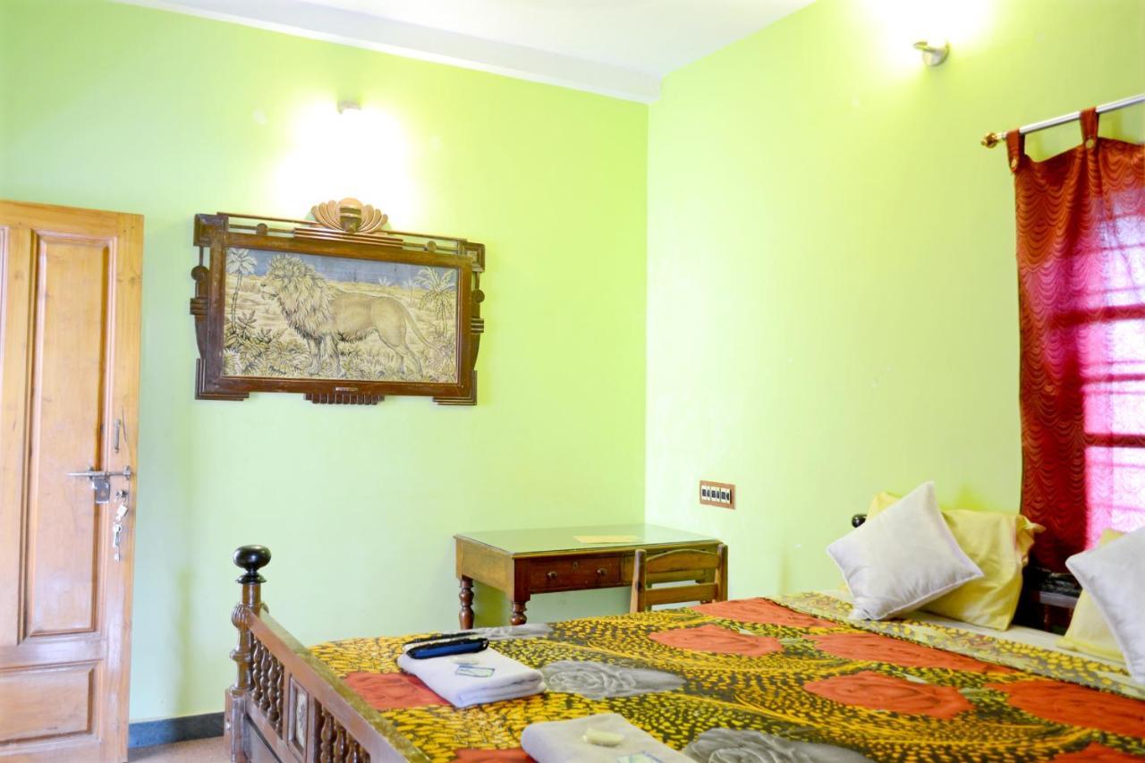 A La Villa Creole Puducherry Eksteriør billede